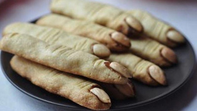 คุกกี้สำหรับวันฮาโลวีน "Witch's Fingers"