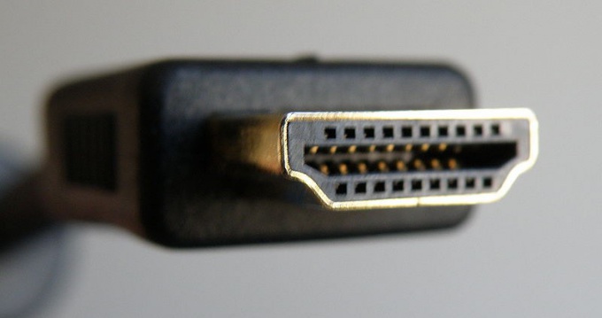 ช่องต่อ HDMI: coryphaeus ในโลกดิจิทัล