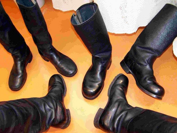 Kirt Boots: ประวัติความเป็นมาและความทันสมัย 